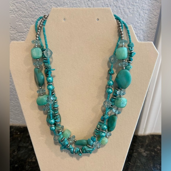Triple strand necklace with turquoise stones and beads. Adjustable length. - Picture 1 of 5